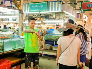 Top Places To Eat Like A Local In Phuket